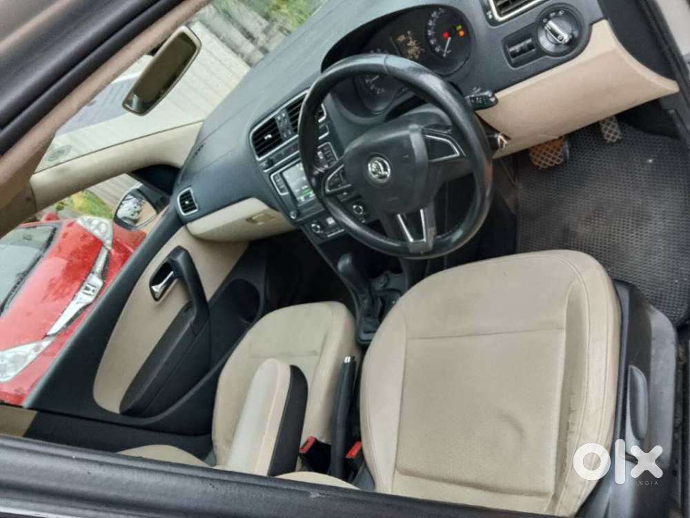 Skoda Rapid 1.5 Tdi Style/1.5 At Style, 2016, Diesel