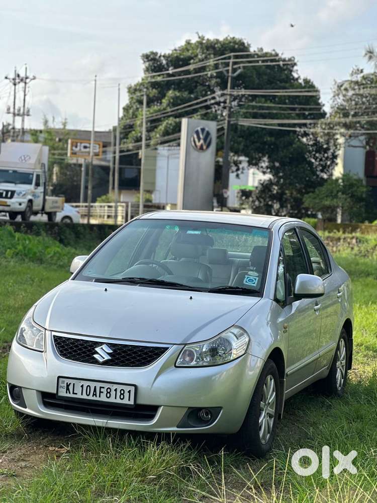Maruti Suzuki Sx4 Zxi Automatic Bs-iv, 2010, Petrol
