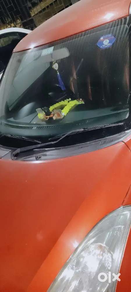 Maruti Suzuki Swift 2013 1.2 Vxi Abs