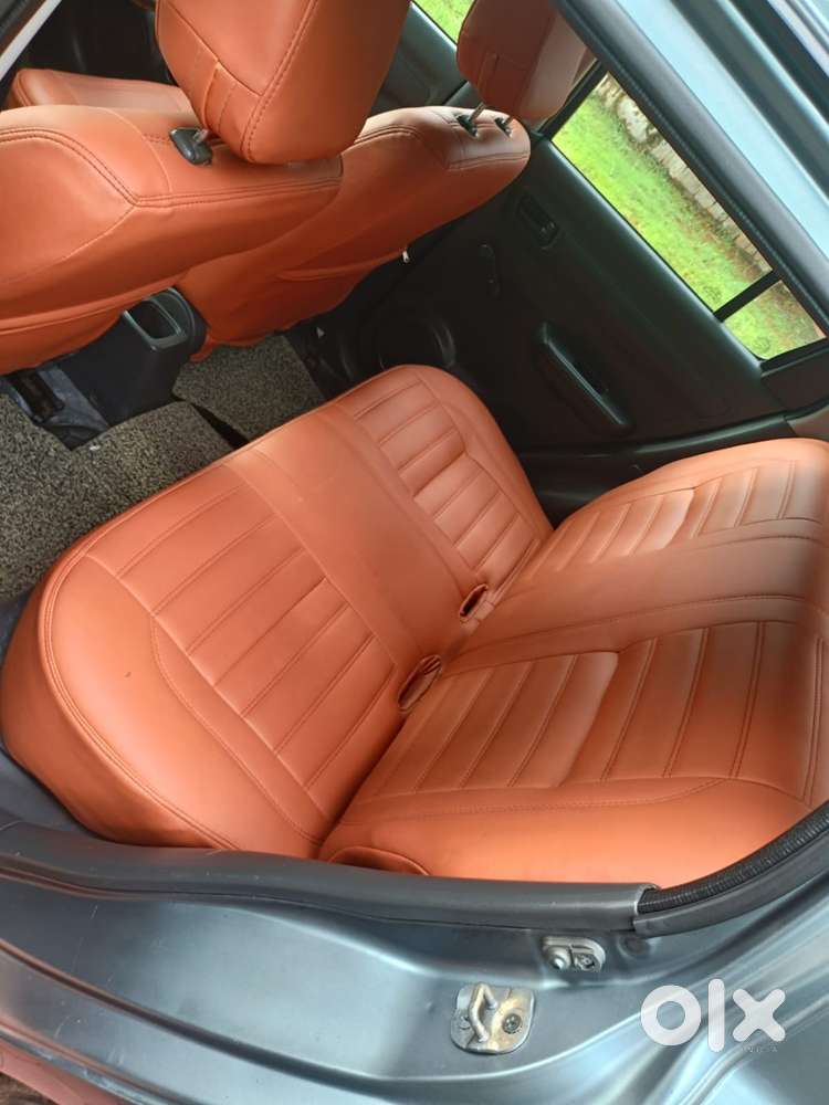 Maruti Suzuki Swift 2005 Petrol Manual Year