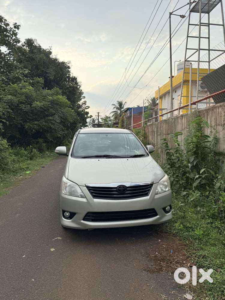 Toyota Innova 2.0 Vx 7 Str Bs-iv, 2013, Diesel