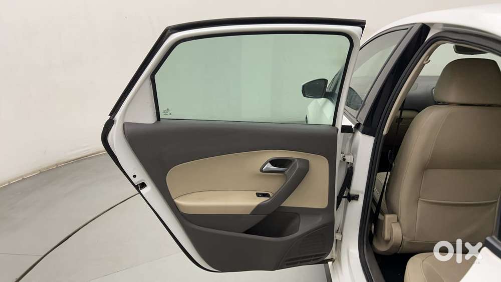 Volkswagen Vento 2010-2013 Petrol Highline At, 2020, Petrol