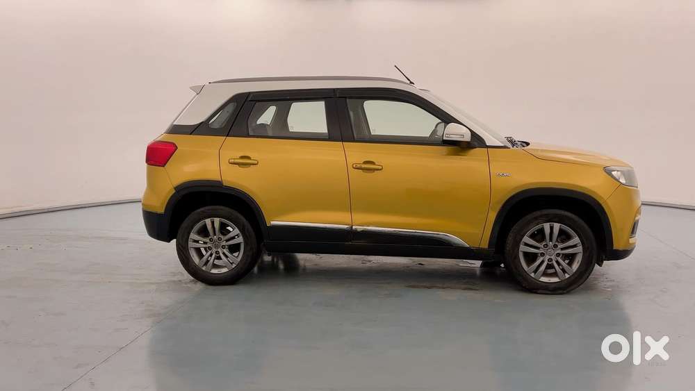 Maruti Suzuki Vitara Brezza Zdi+ Dual Tone Mt, 2016, Diesel