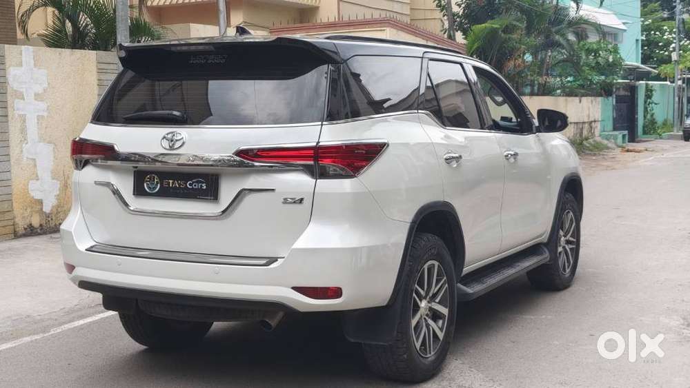 Toyota Fortuner 4x4 At 2.8 Diesel, 2019, Diesel