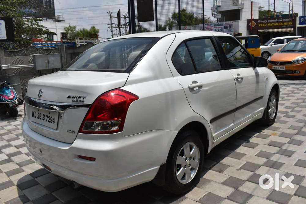 Maruti Suzuki Swift Dzire 1.3 Zxi, 2011, Petrol