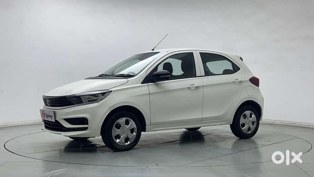 Tata Tiago 1.05 Revotorq Xt Option, 2023, Petrol
