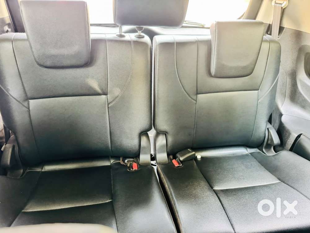 Toyota Innova Crysta, 2017