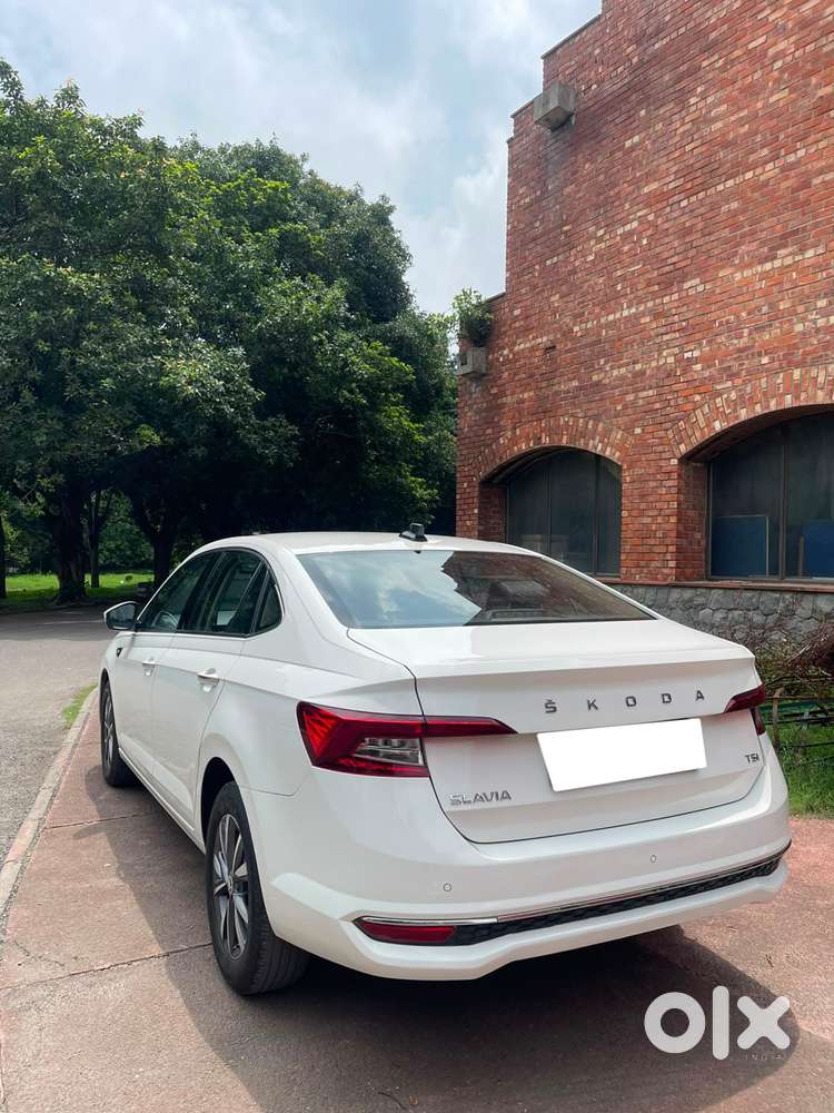 Skoda Slavia Style 1.5l Tsi Dsg, 2023, Petrol