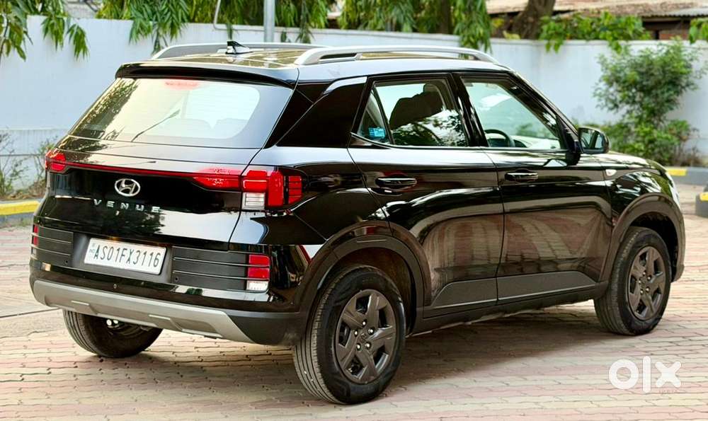 Hyundai Venue S 1.2 Petrol, 2024, Petrol