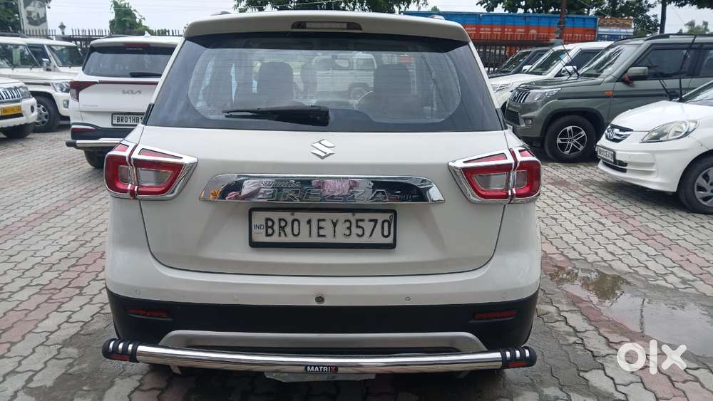Maruti Suzuki Brezza 1.5 Zxi At Smart Hybrid, 2020