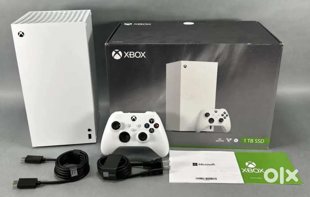 Microsoft Xbox Series X 1TB White 4K Console Digital Edition Controlle