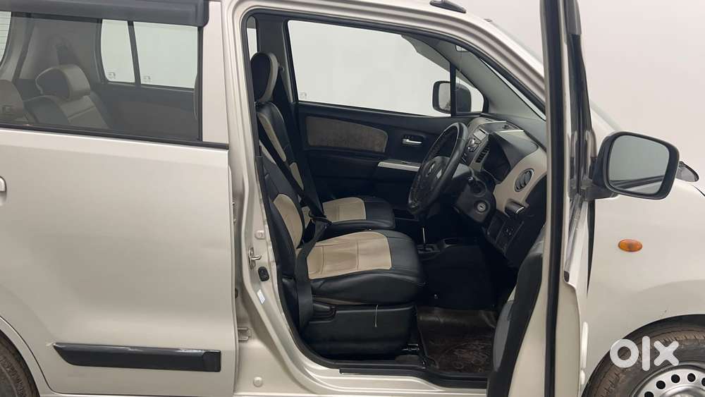Maruti Suzuki Wagon R 1.0 Vxi (o) Amt, 2016, Petrol