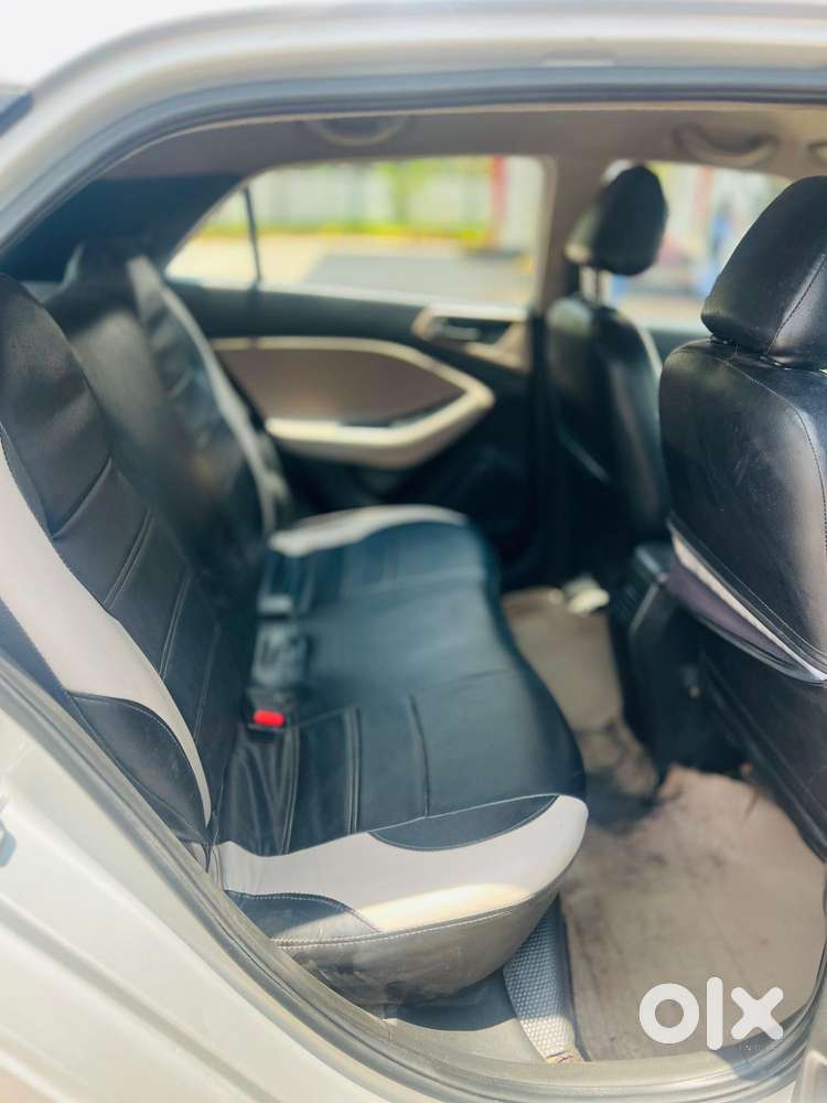 Hyundai Elite I20 Sportz (o) 1.2, 2015, Petrol