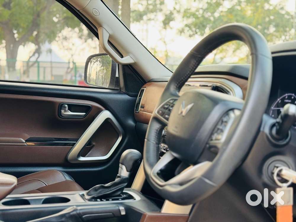 Mahindra Scorpio N Z8 Petrol At 7 Str, 2024, Petrol