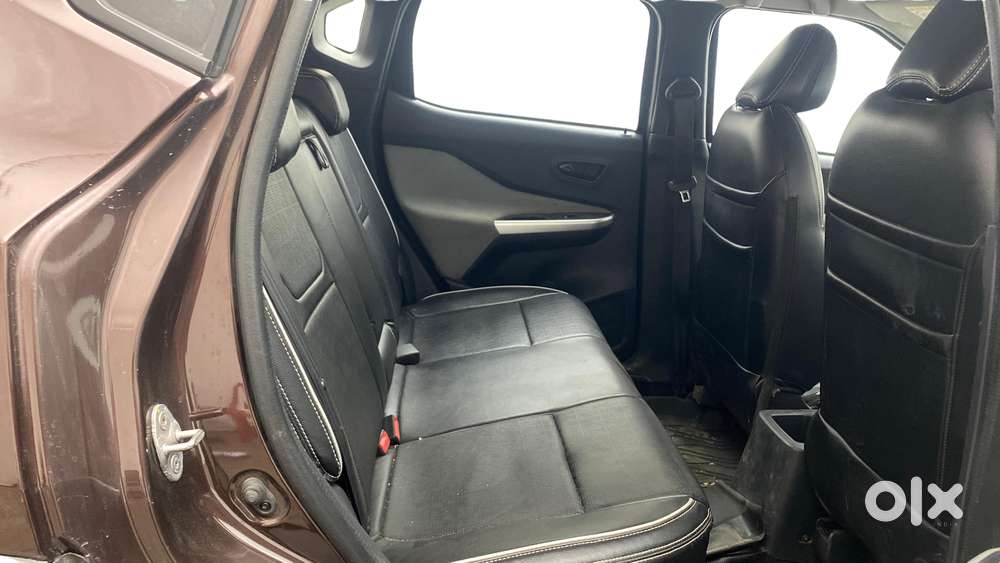 Nissan Magnite 1.0 Xv Turbo Cvt, 2021, Petrol