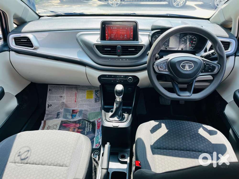 Tata Altroz 1.2 Xta Petrol Dct, 2023, Petrol