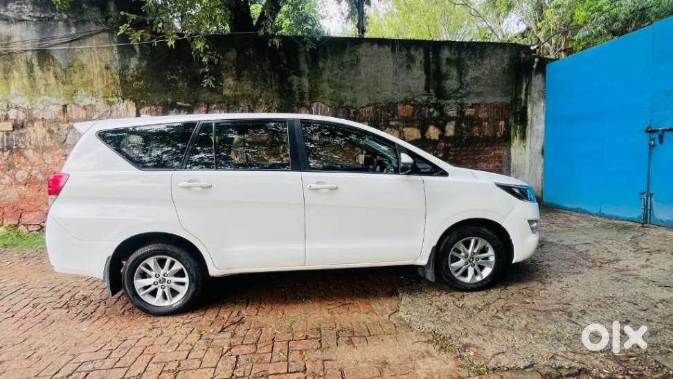 Toyota Innova Crysta 2.4 G Mt, 2018, Diesel