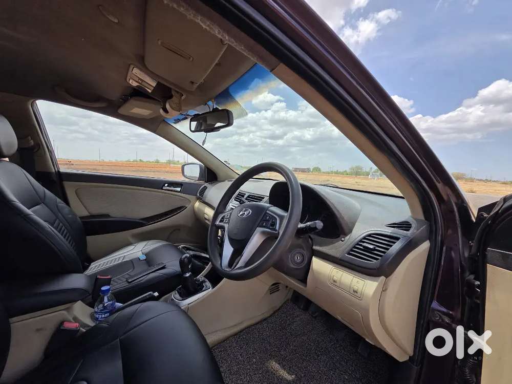 Hyundai Fluidic Verna 2011