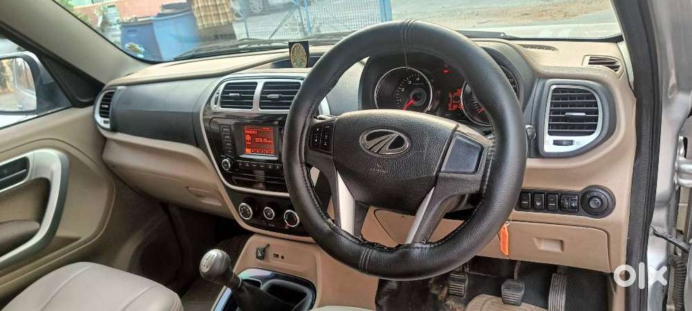 Mahindra Tuv 300 T10, 2016, Diesel