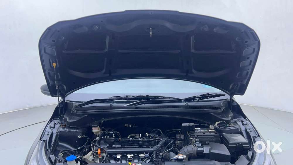 Hyundai New I20 1.2 Asta (o) Ivt, 2024, Petrol