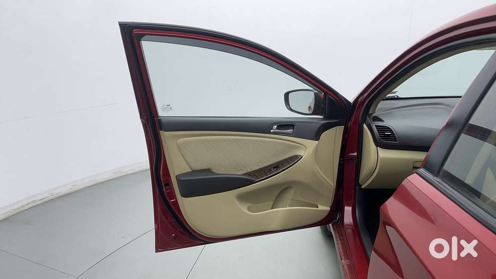 Hyundai Verna 2016-2017 1.6 Vtvt S, 2016, Petrol