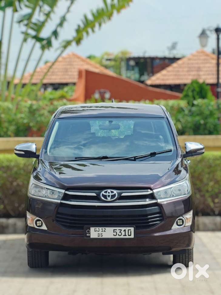 Toyota Innova 2.5 G (diesel) 8 Seater Bs Iv, 2019, Diesel