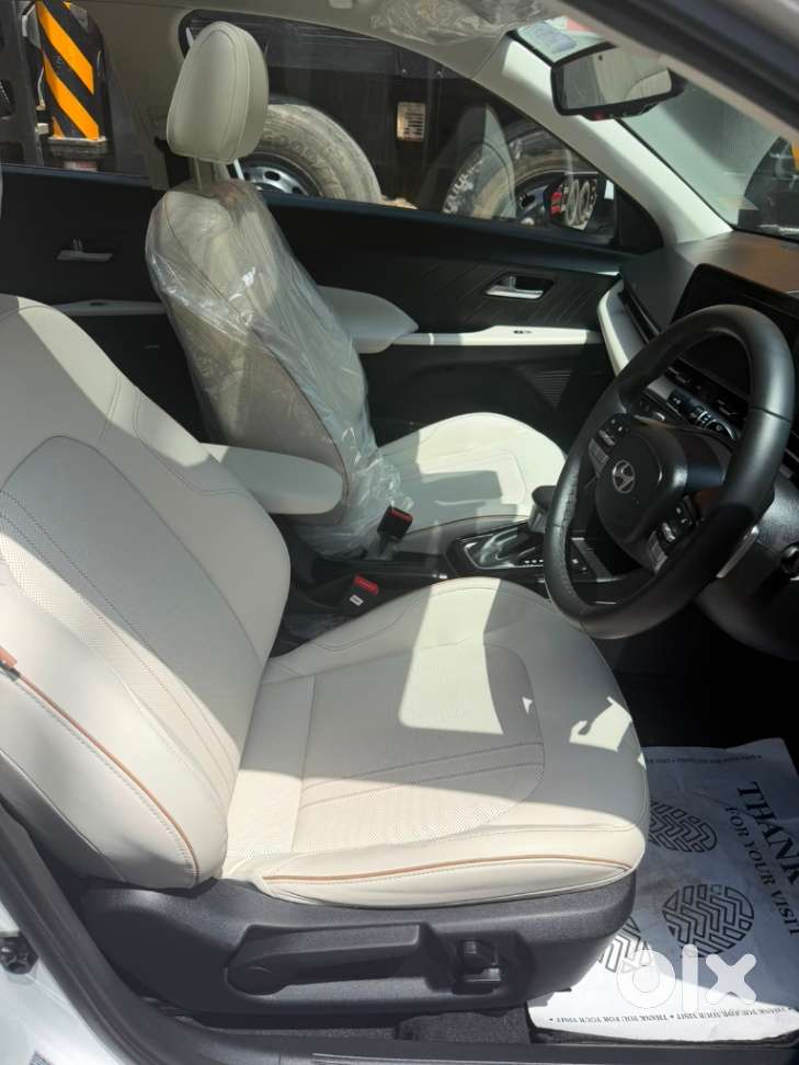 Hyundai Verna 1.5 Sx (o) Ivt, 2025, Petrol