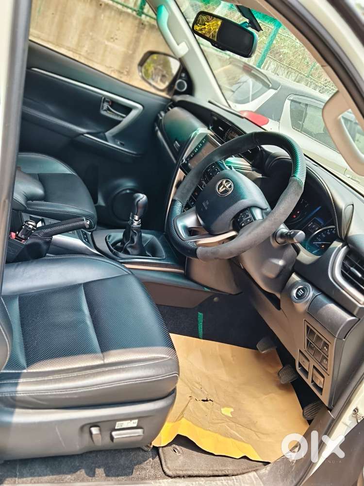 Toyota Fortuner 2.8 4wd Mt, 2021, Diesel