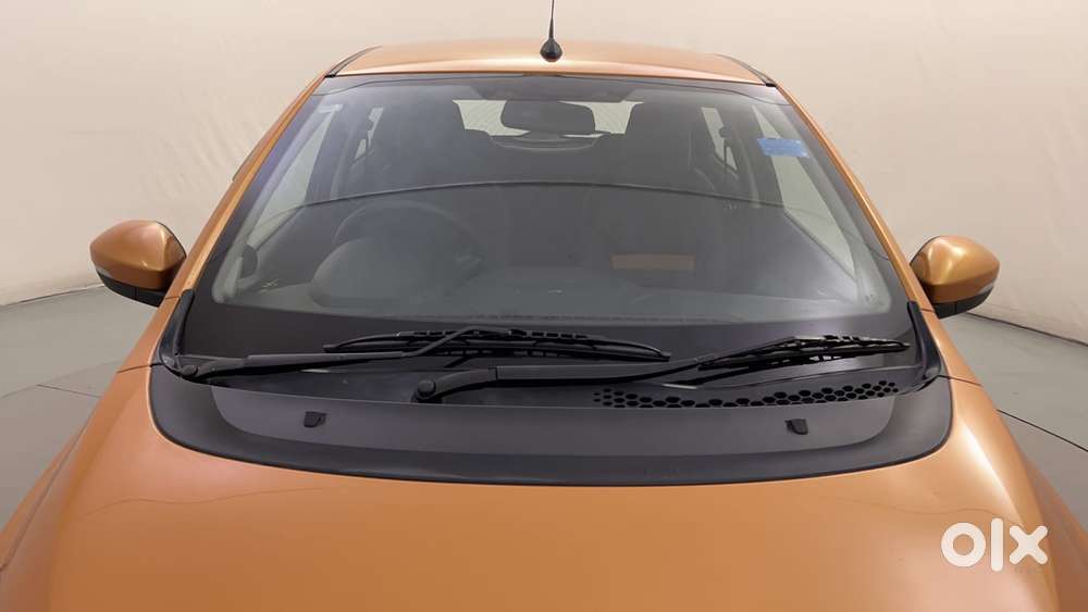 Tata Tiago Xz, 2016, Petrol