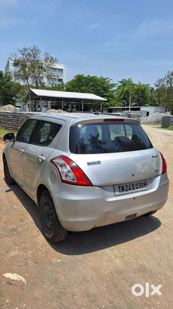 Maruti Suzuki Swift, 2012, Petrol