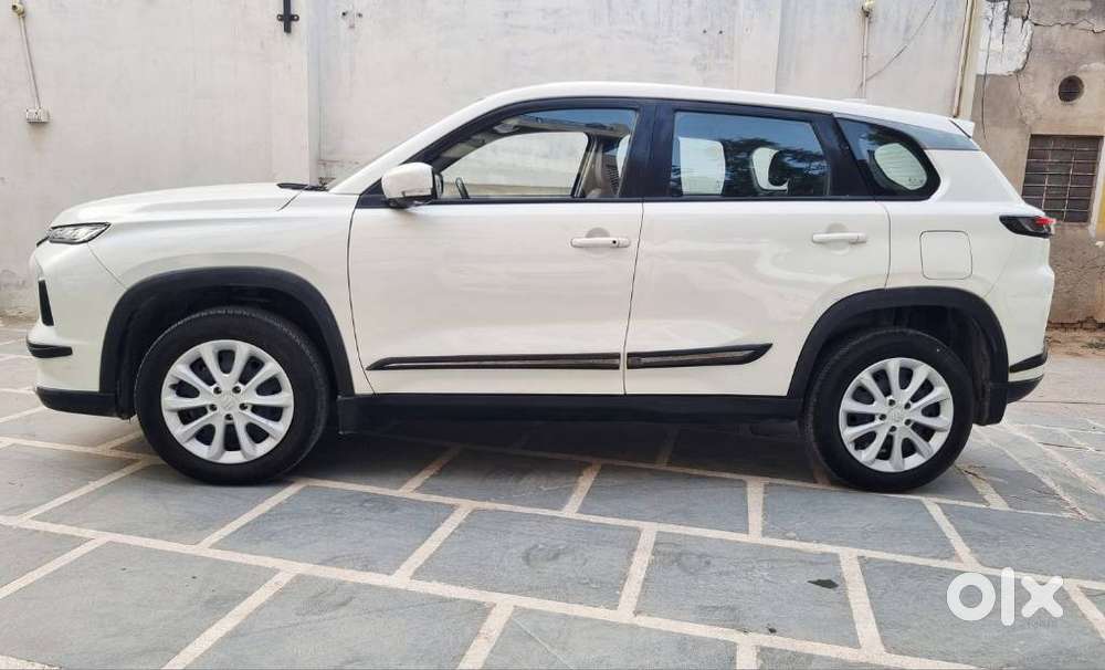 Maruti Suzuki Grand Vitara 1.5 Delta Cng, 2024, Cng & Hybrids