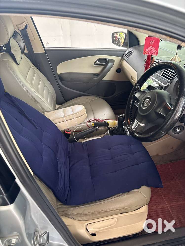 2011 Volkswagen Vento Manual