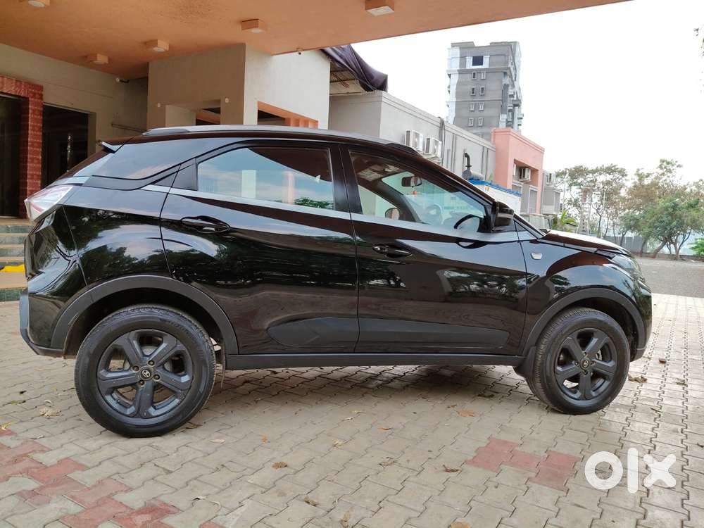 Tata Nexon 1.5 Revotorq Xza Plus Hs Dark Edition, 2022, Petrol