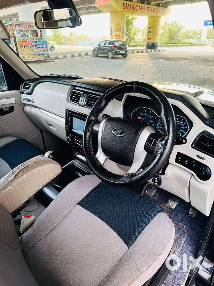 Mahindra Scorpio S10, 2016, Diesel