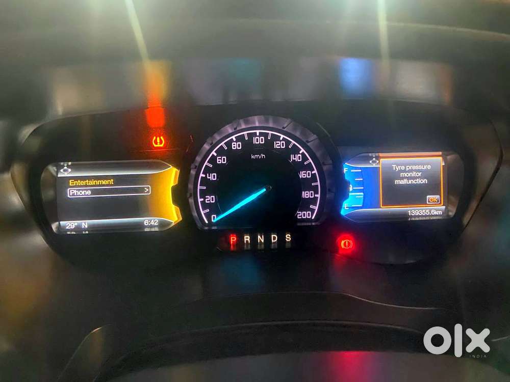 Ford Endeavour 3.2 Titanium At 4x4, 2017, Diesel