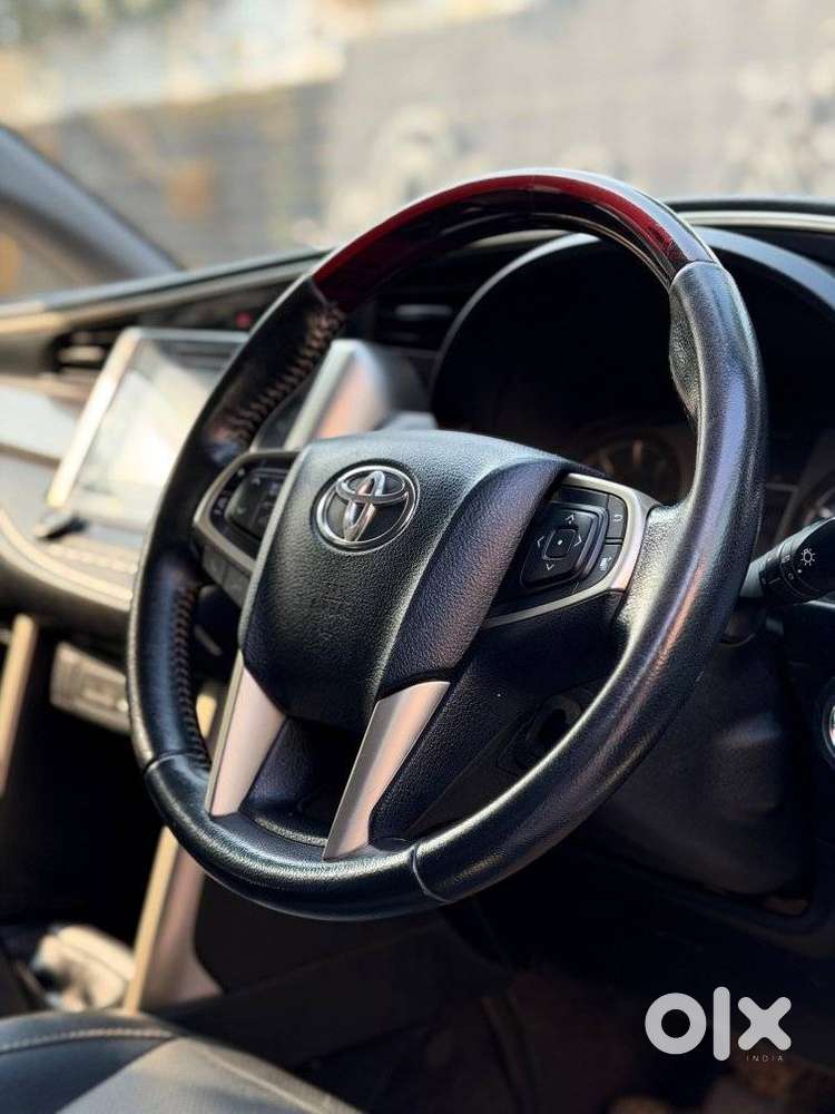 Toyota Innova Crysta 2.4 Zx Mt, 2019, Diesel