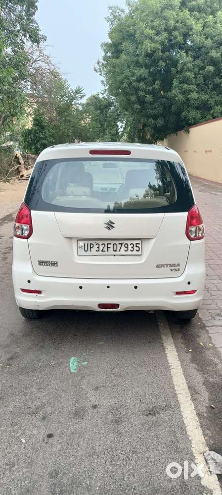 Maruti Suzuki Ertiga 1.5 Vxi, 2014, Petrol
