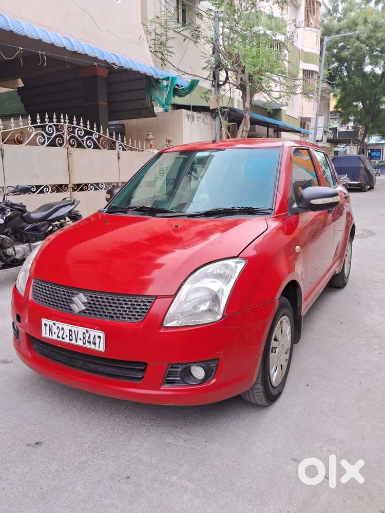 Maruti Suzuki Swift Lxi Bsiv, 2009, Petrol