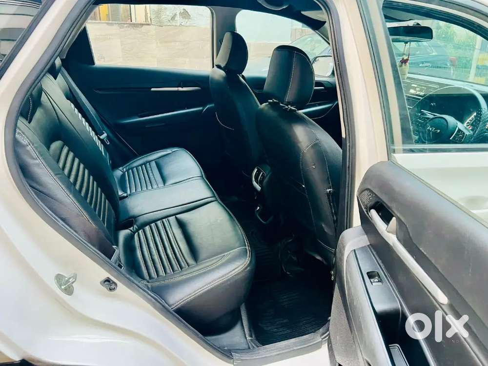 Kia Sonet 2021 Petrol 37000 Km Driven