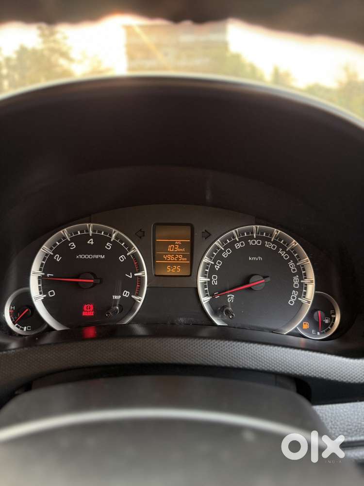 Maruti Suzuki Swift Vxi 1.2 Abs Bs-iv, 2016, Petrol