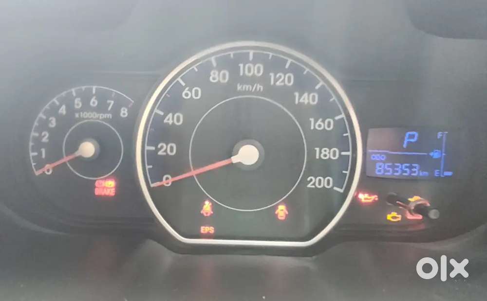 Hyundai I10 Sportz Petrol Automatic Transmission2011 Rc Valid 2031