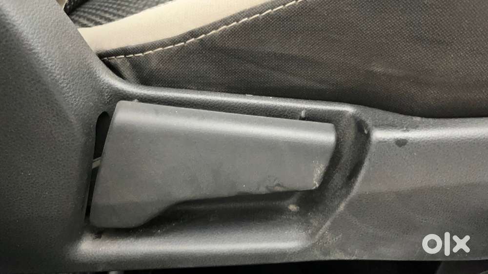 Renault Triber Rxz, 2020, Petrol