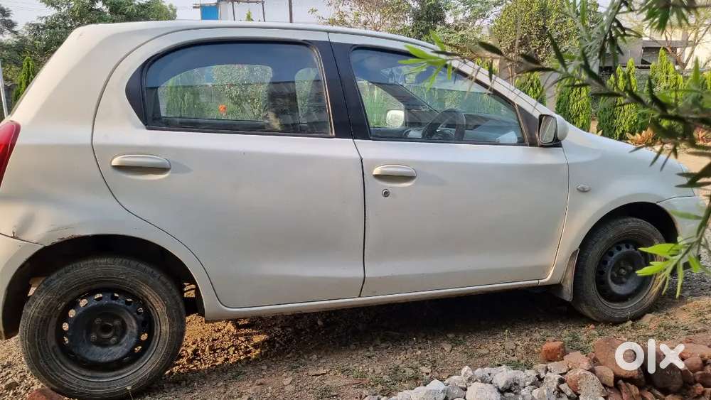 Toyota Etios Liva 2012 Diesel 194000 Km Driven