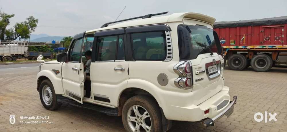 Mahindra Scorpio S10, 2016, Diesel