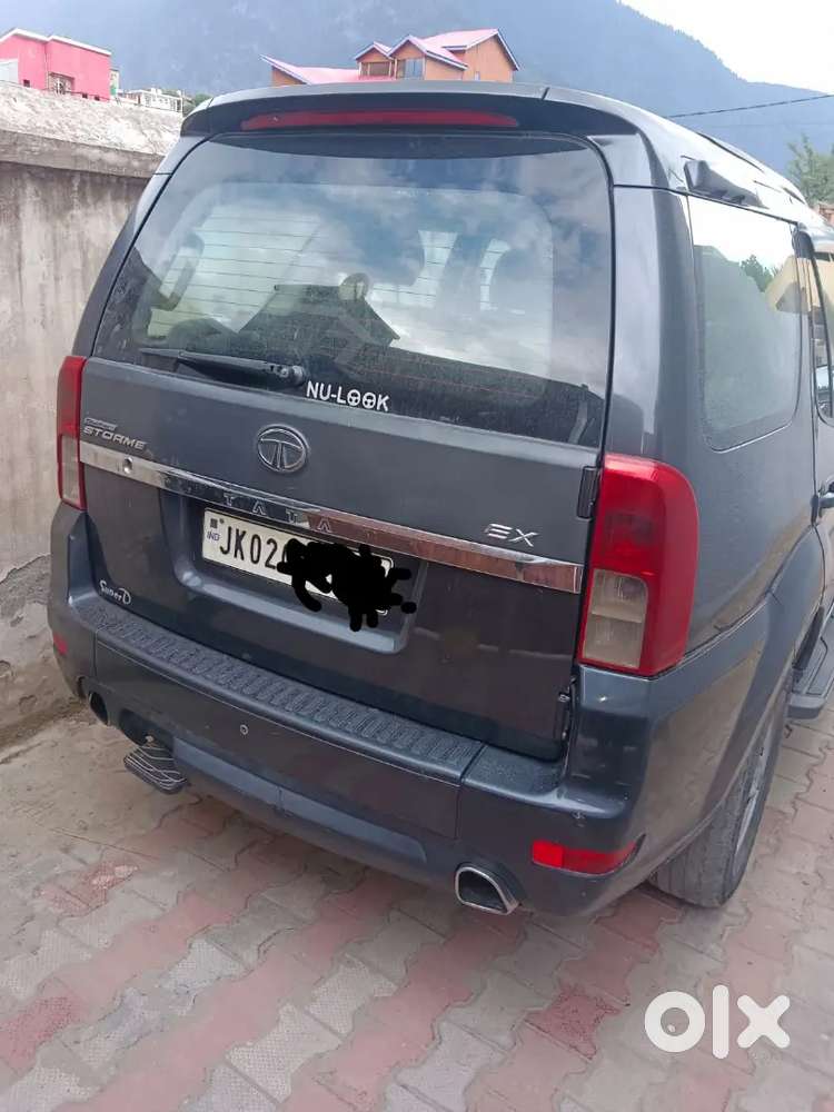 Tata Safari Storme 2018 Diesel 77500 Km Driven