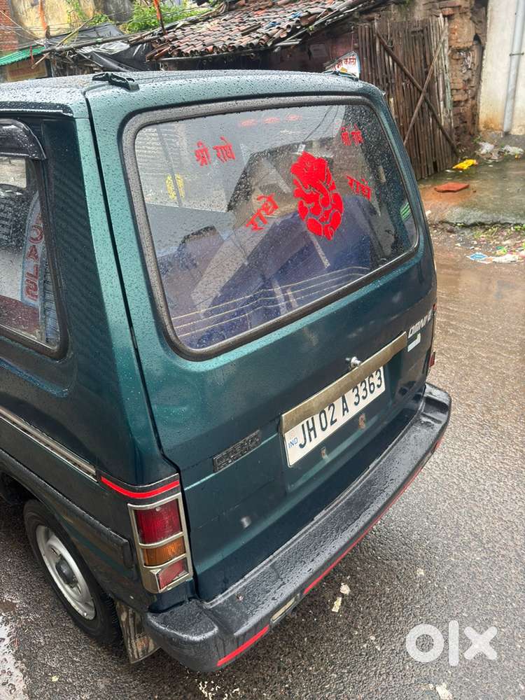 Well Maintained Van Omni