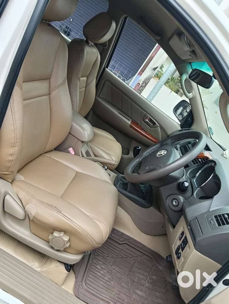 Toyota Fortuner 3.0 4x4 Manual, 2010, Diesel