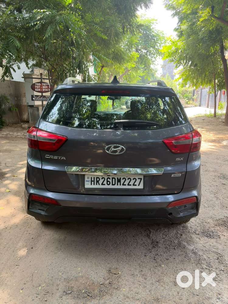 Hyundai Creta Petrol 2018 Top Model, Company Service Record No Bargain