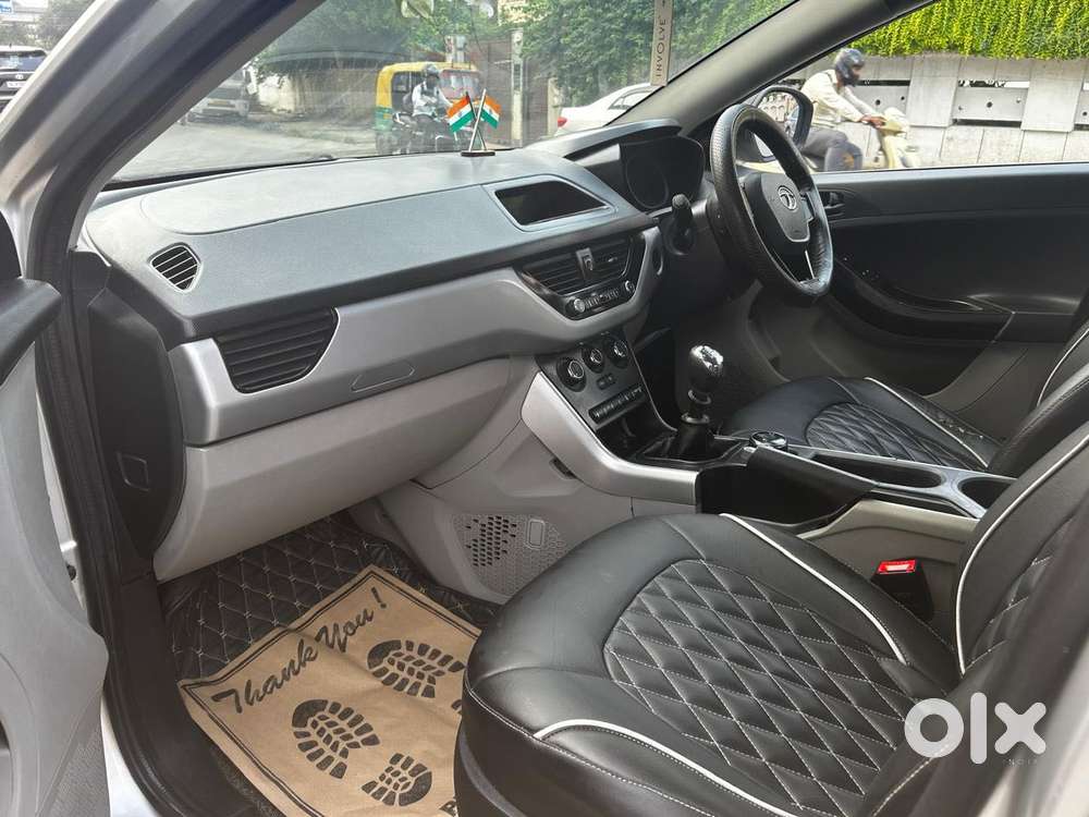 Tata Nexon 1.5 Revotorq Xm (s), 2018, Petrol