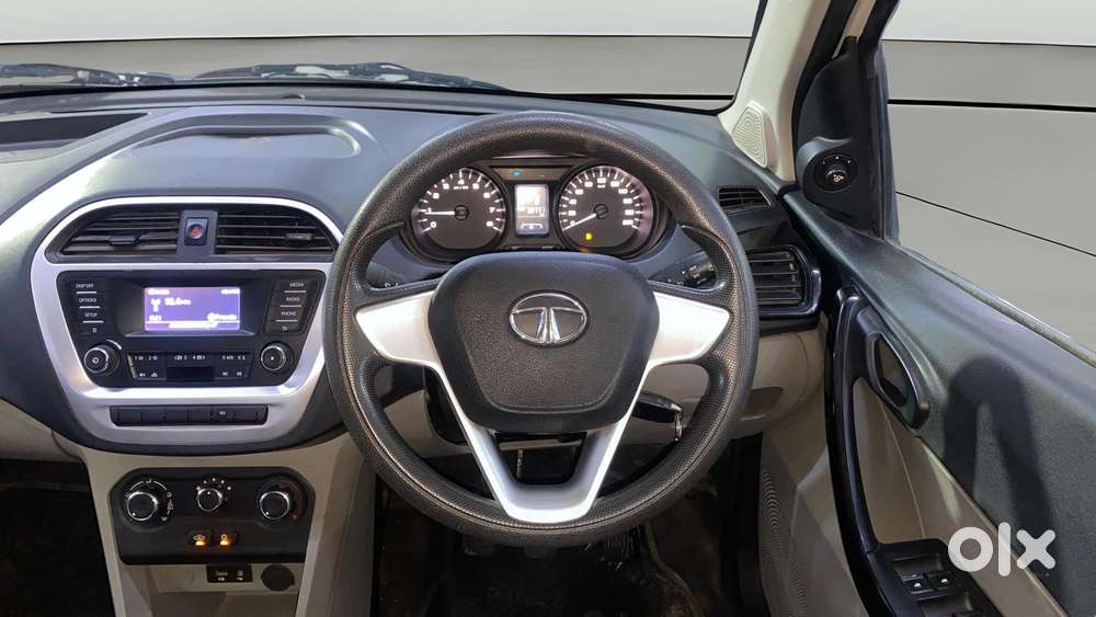 Tata Tiago 1.2 Revotron Xt, 2017, Petrol